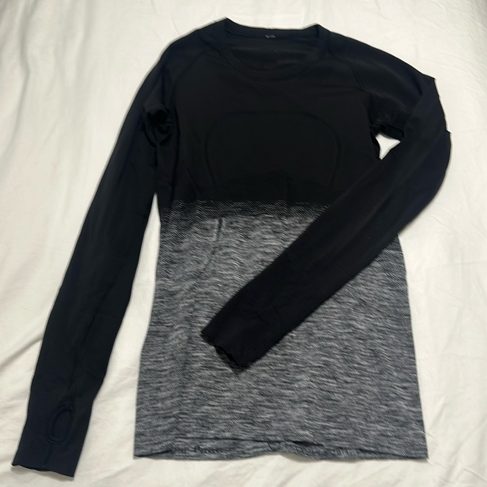Lululemon long sleeve black, gray ombre shirt 8